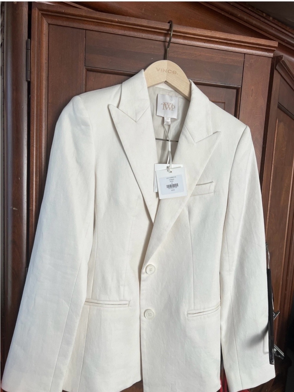 TWP Women's the husband two button Blazer linen blend in bone
